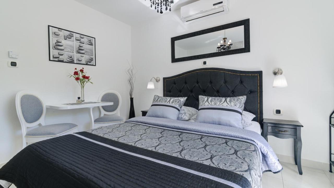 Apartments Prpic Senj Senj  Εξωτερικό φωτογραφία