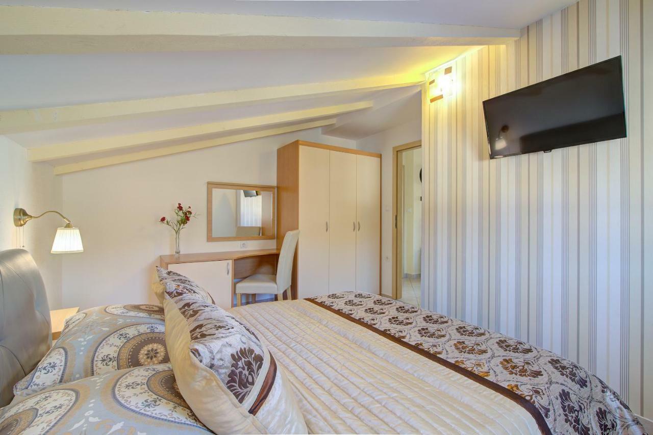 Apartments Prpic Senj Senj  Εξωτερικό φωτογραφία